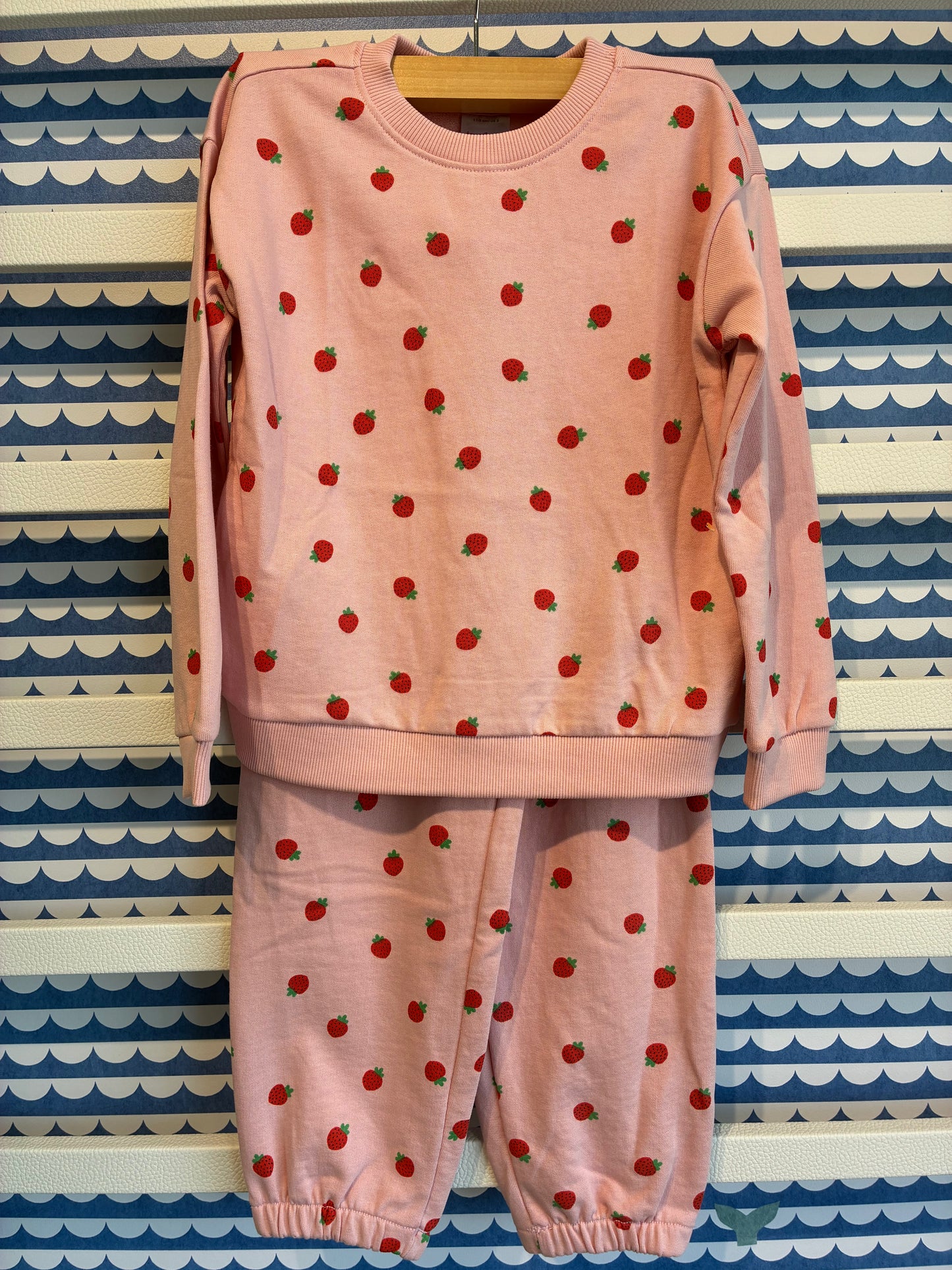 Strawberry 2pc Set