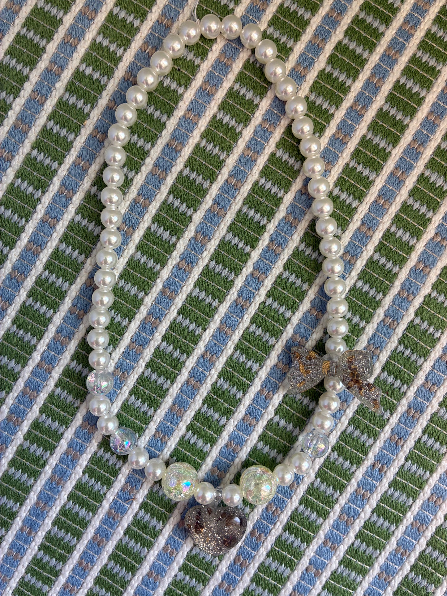 Pearl Glitter Heart Necklace