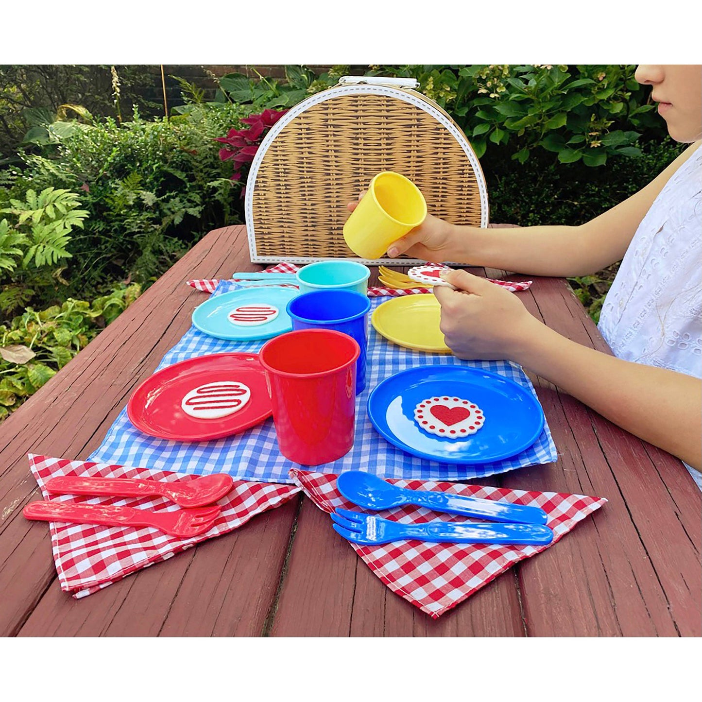Bright Stripes - Deluxe Picnic Set 25 Pieces in Carry Case-Primary