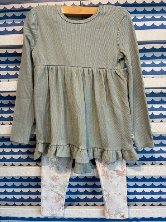 Snowflake Flurries Tunic Set